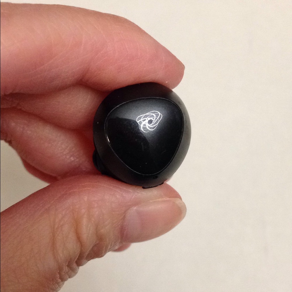Samsung galaxy buds headset 2019 BLK SM-R170*READ - Picture 4 of 7